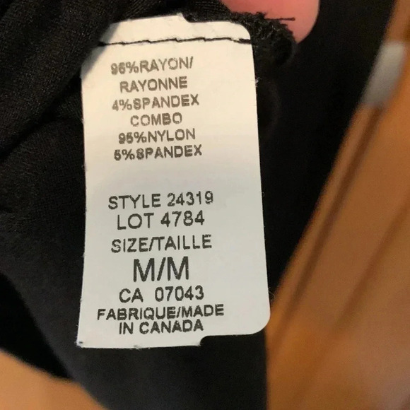 Black  M - Picture 6 of 9